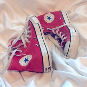High top red converse (FINAL PRICE!)